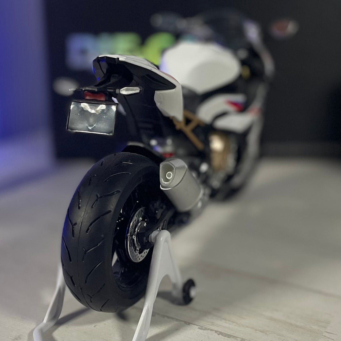 BMW S1000RR 1:9