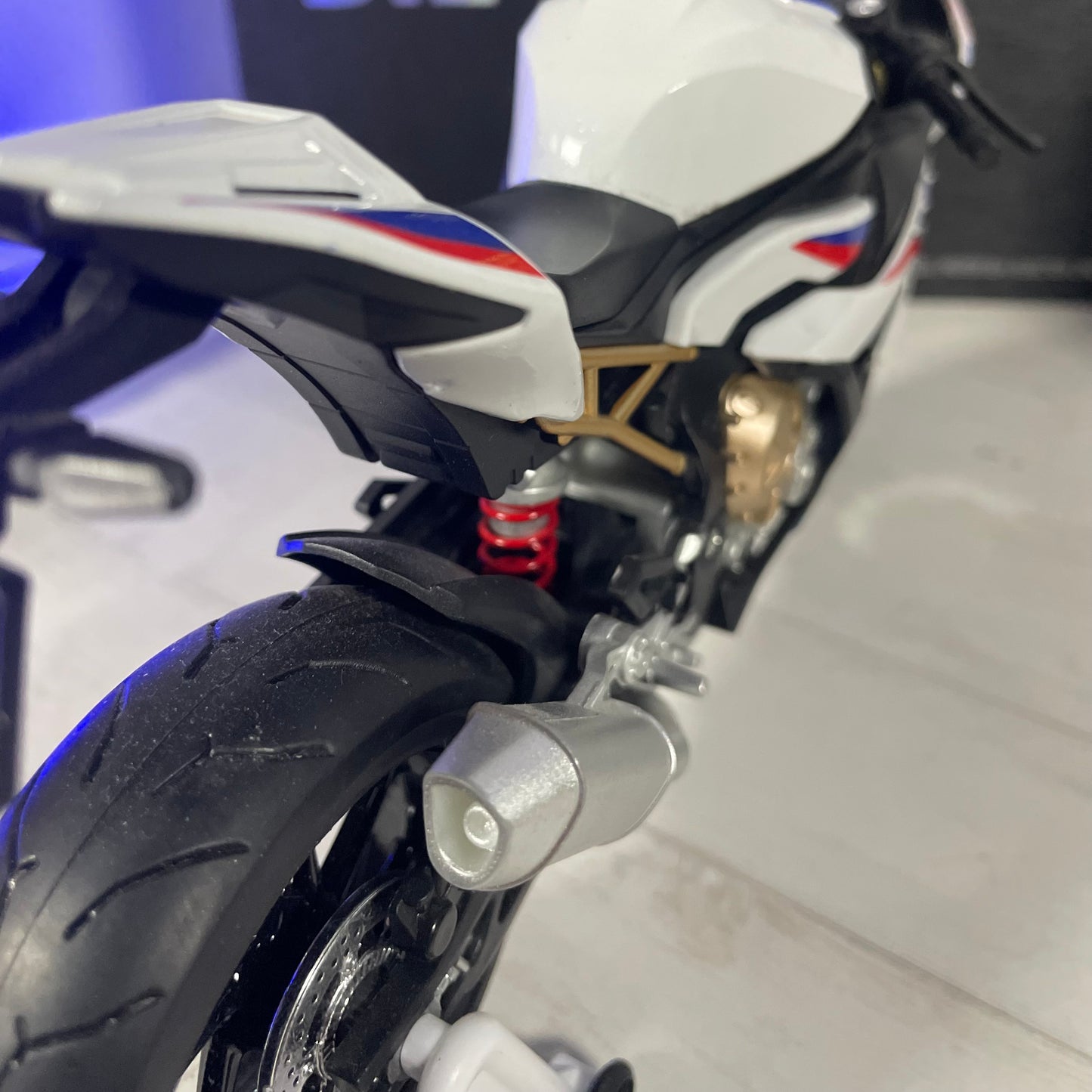 BMW S1000RR 1:9