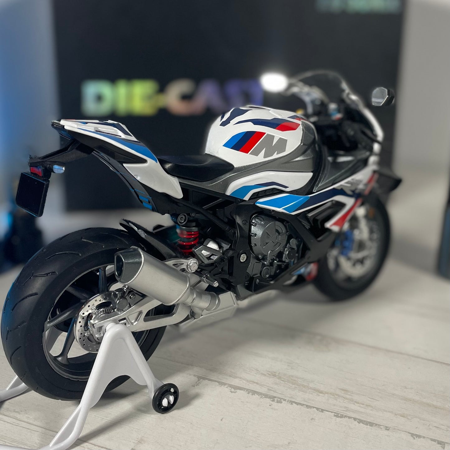 BMW M1000RR 1:9