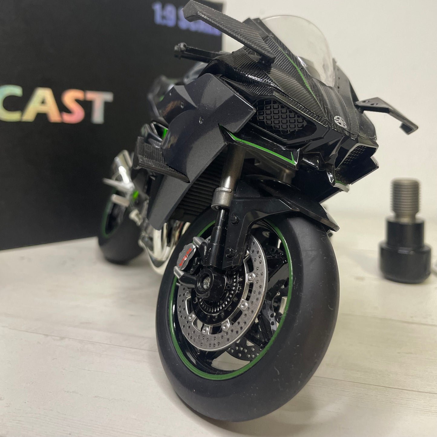 Kawasaki Ninja H2R 1:9