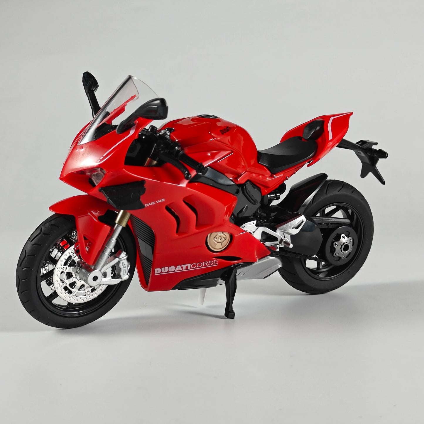 1:12 Ducati V4S
