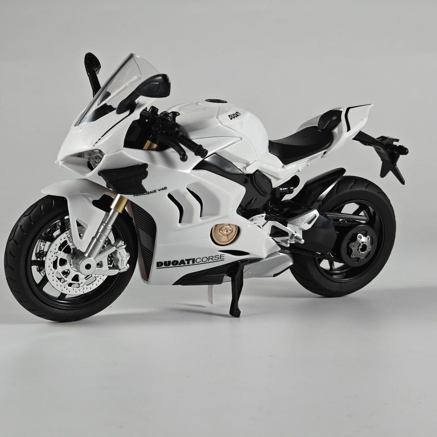 1:12 Ducati V4S