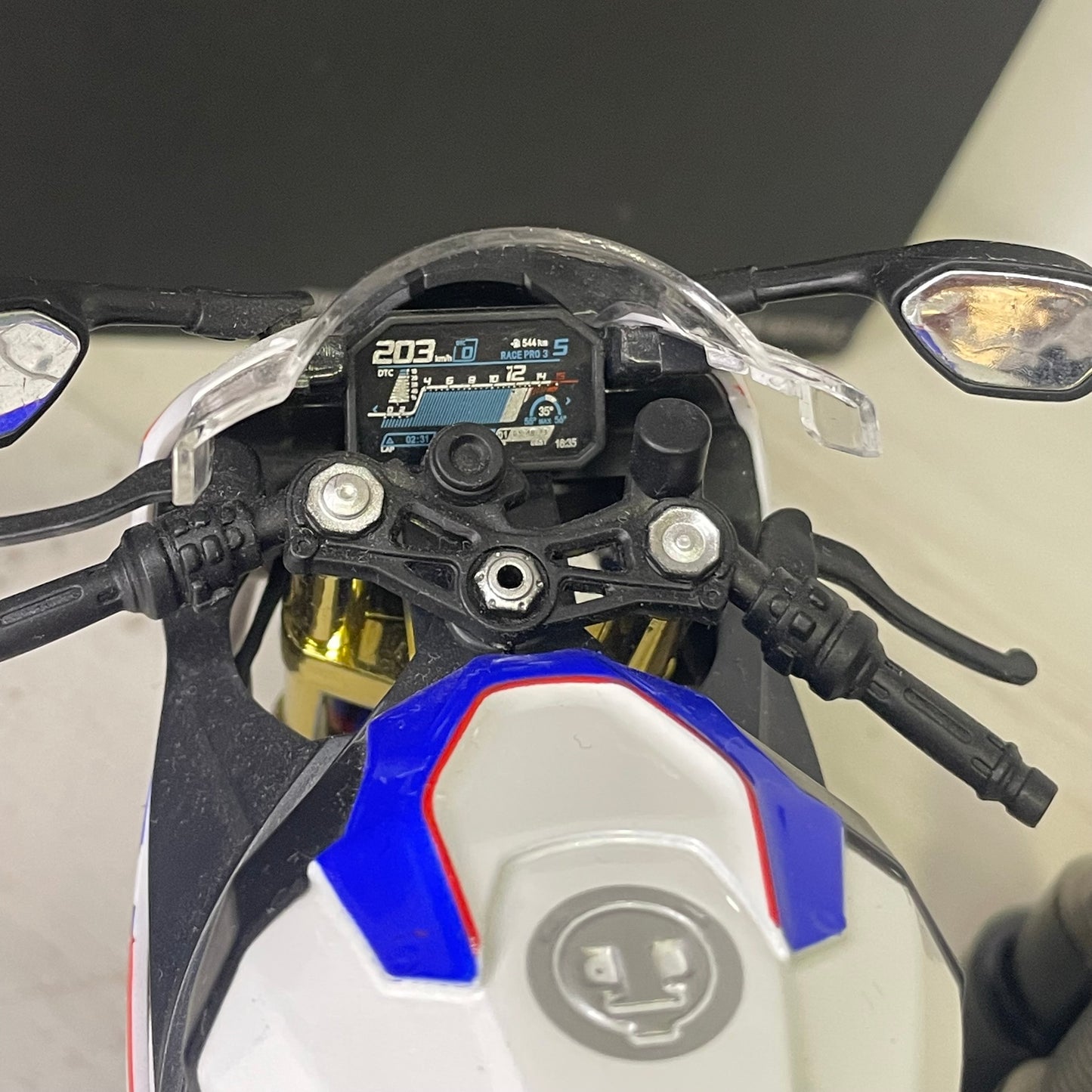 BMW S1000RR 1:9