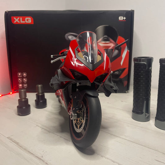 1:6 Ducati V4S