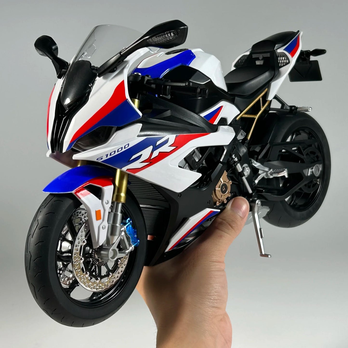 1:6 BMW S1000RR-Smoke Edition