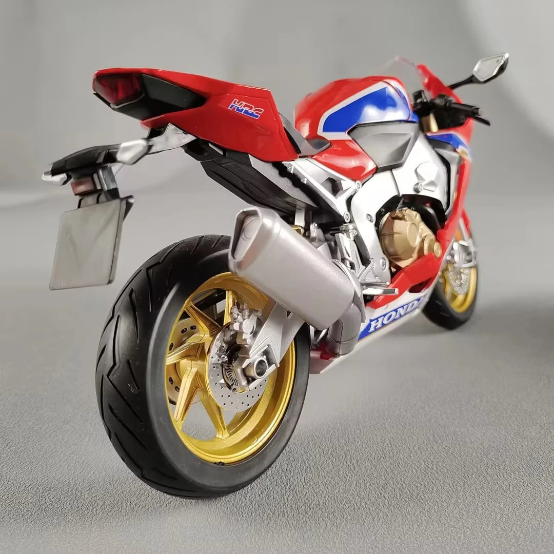 Honda HRC CBR1000RR 1:9
